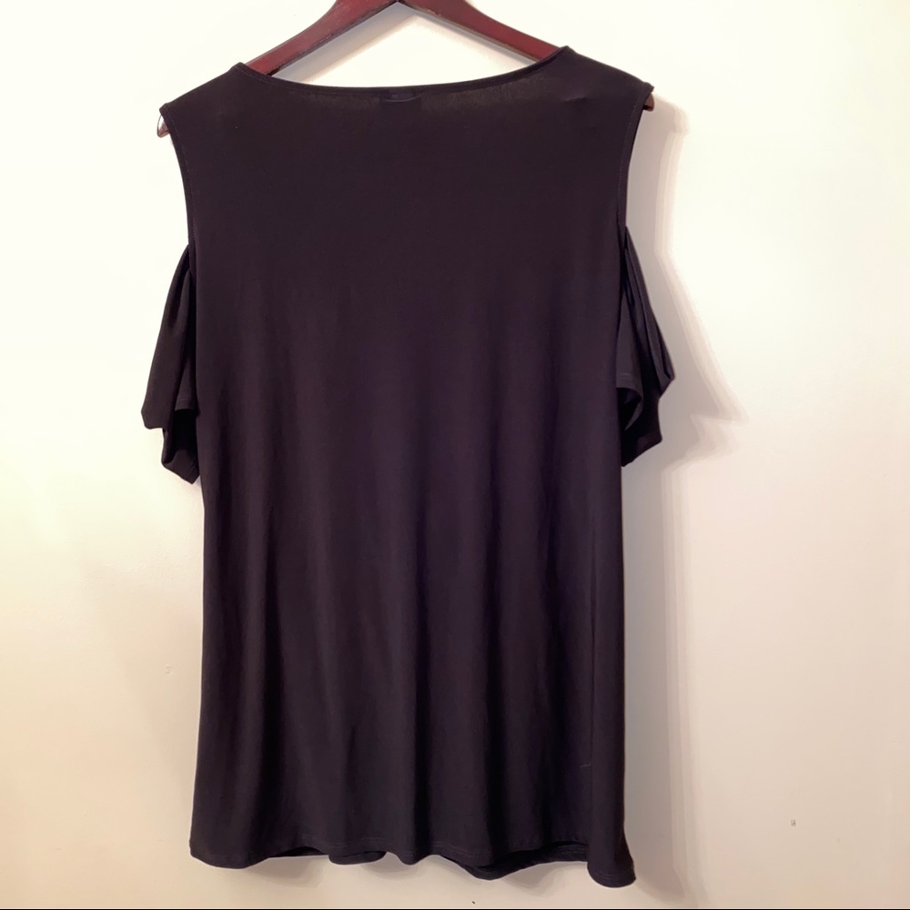Torrid Blouse‎ - Picture 2 of 5